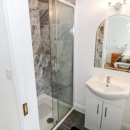 Rainbows End Nyaraló Clifden