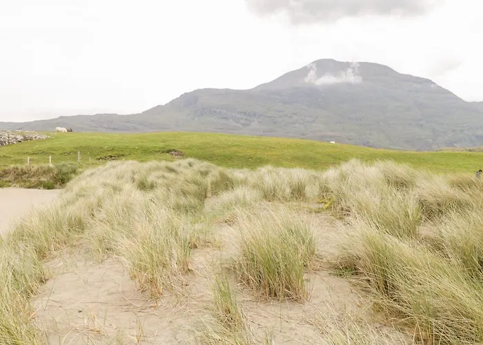 Rainbows End * Clifden